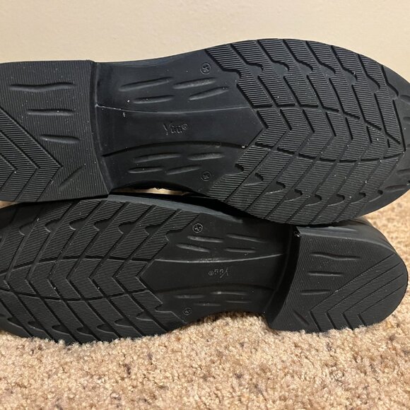 Tall Black Boots with calf elastic & cute buckle! Size 11 - Picture 9 of 10